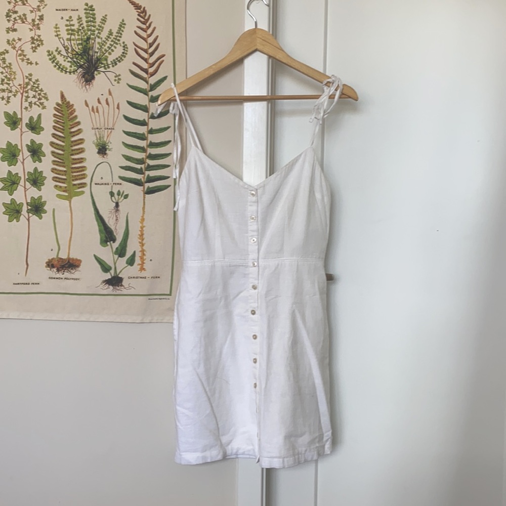 Abercrombie Tie Strap Button Up Dress